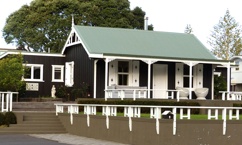 Adams Cottage, Mount Maunganui