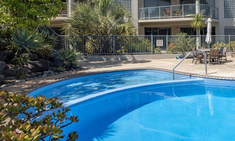 The Reef Apartments | Mount Maunganui | Heated Outdoor Spa Pool